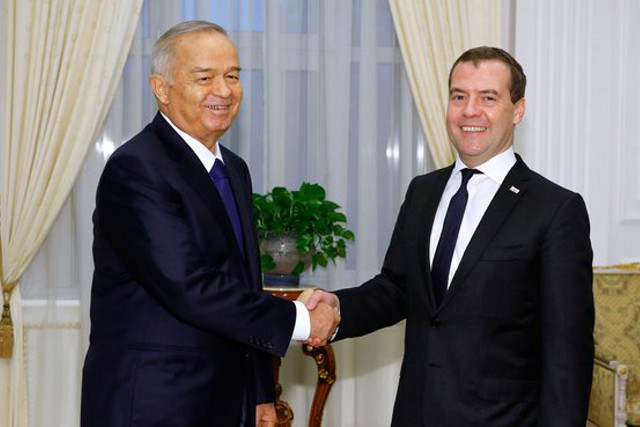 Медведев подписал постановление о списании долга Узбекистану