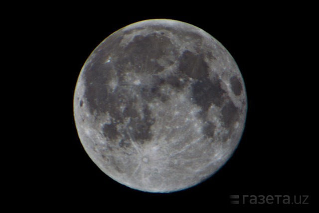 Сегодня югорчане смогут увидеть полутеневое лунное затмение