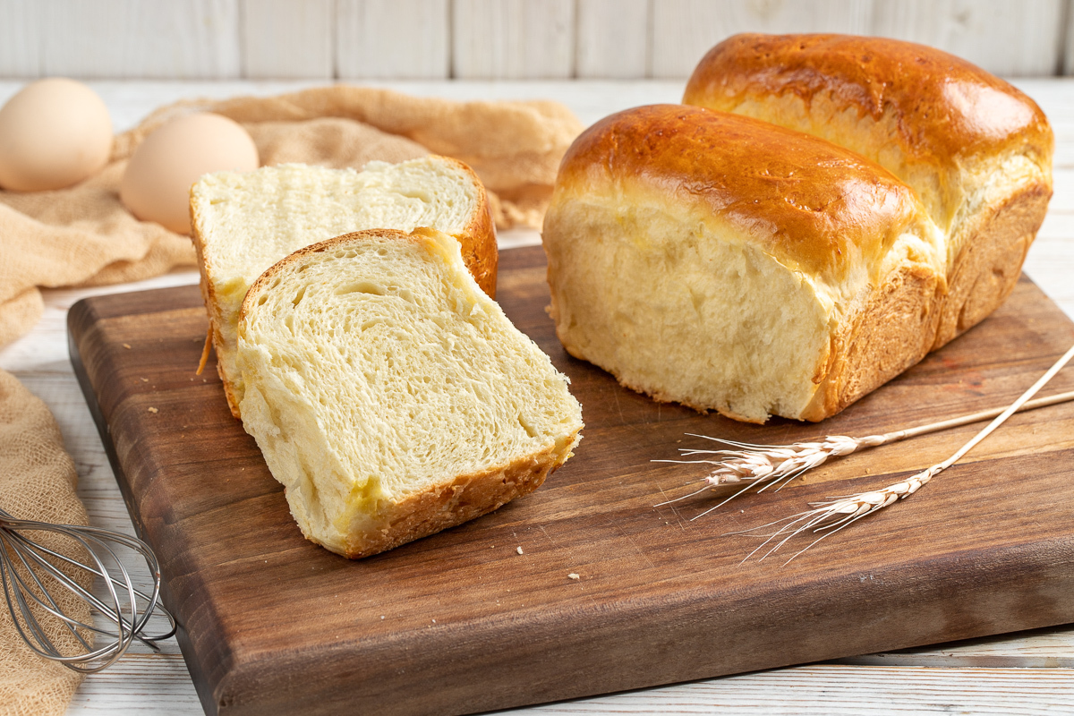 Хлеб молочный рецепт. Японский молочный хлеб. Казахский хлеб. Самый дешевый хлеб. Молочным хлебом Хоккайдо.